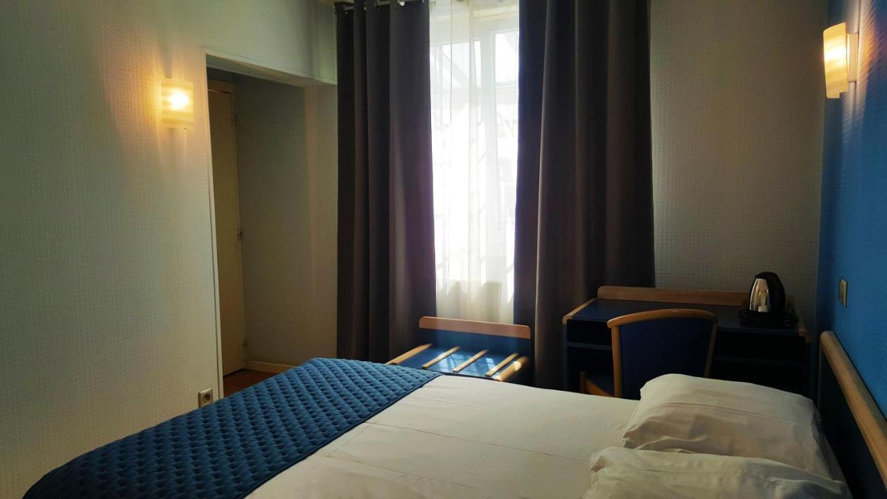 Modern'Hotel Valenciennes Esterno foto