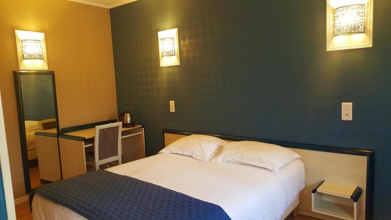 Modern'Hotel Valenciennes Esterno foto