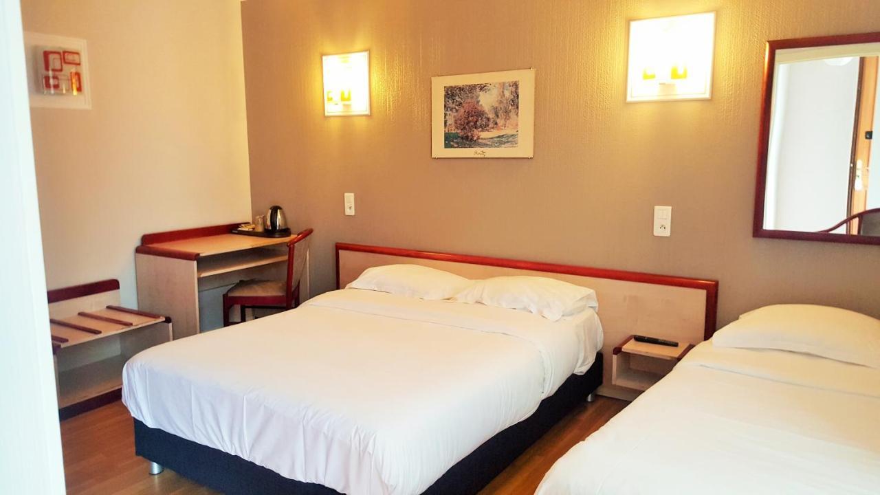 Modern'Hotel Valenciennes Esterno foto