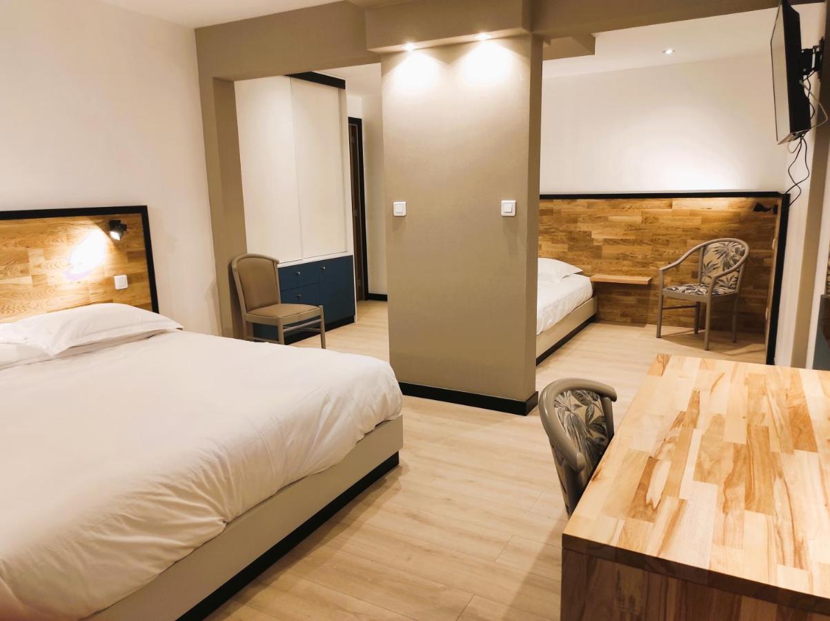 Modern'Hotel Valenciennes Esterno foto