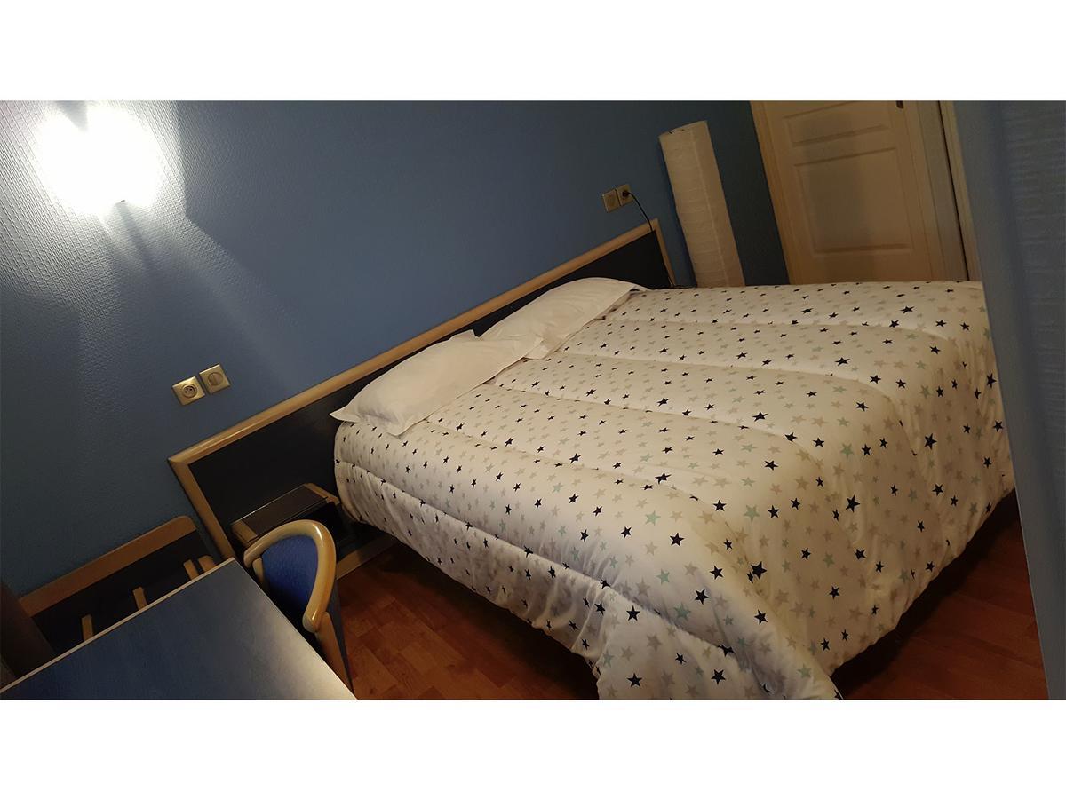 Modern'Hotel Valenciennes Esterno foto
